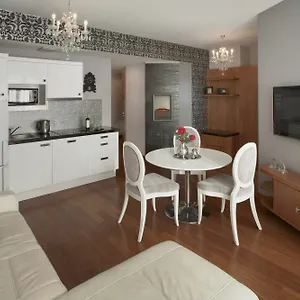 *** Apartahotel Parkside Old Town Polonia
