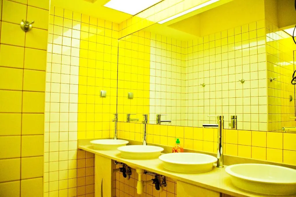 Zigzag Hostel Kiev 0*, Kyiv Ukraine