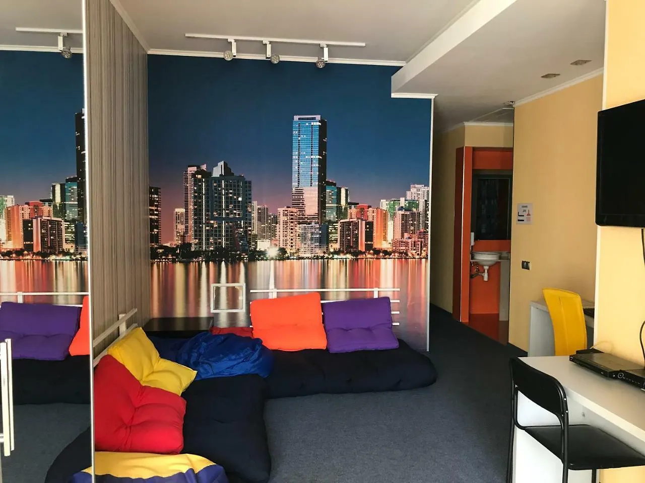 Zigzag Hostel Kiev